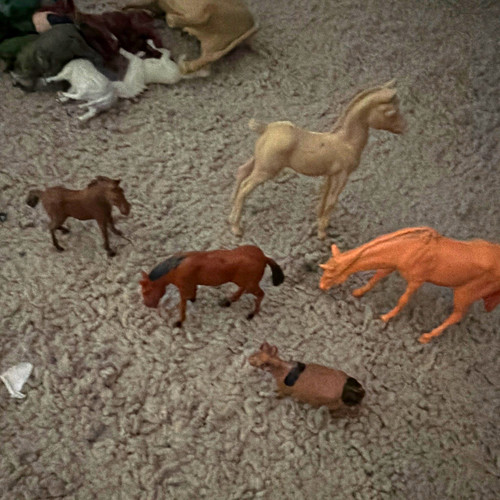 Lot small plastic horse - 5,